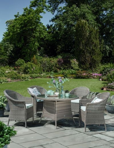 Harlow Carr 4 Seater Round Garden Table & Chairs